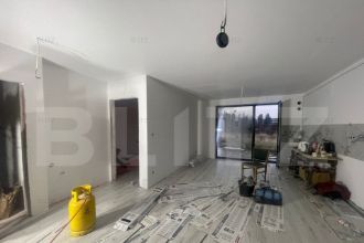 Apartament de 3 camere, 60mp utili plus terasa, Calea Moldovei!