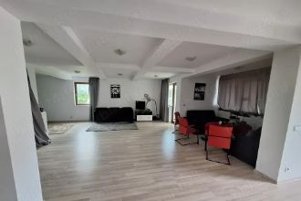 Casa de vanzare in Piatra-Neam?