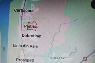 Teren 2000 mp, intravilan, vatra satului, Pietris- Slatina,urgent,5 km Slatina