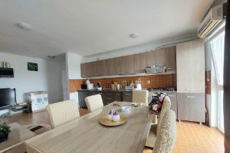 Apartament cu 2 camere semidecomandat, mobilat in Dobroesti