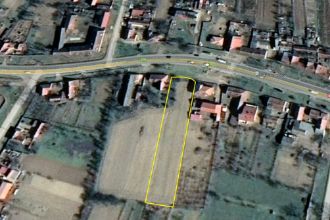 Teren intravilan de vanzare