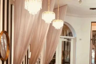 Salon infrumuse?are