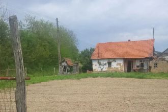 vand teren pentru construit