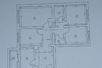Persoanã fizicã vînd ap 4 camere decomandat 