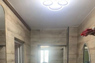 Vand apartament ultra central 4 camere - recent renovat modern