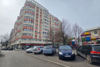 Apartament cu 3 camere decomandat in Pantelimon