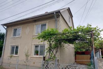 Vand casa in Suceava zona I?cani