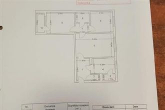 Apartament cu 3 camere semidecomandat in Berceni