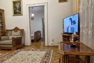 Casa singur curte Maria Rosetti ,ideal birouri avocatura ,cab medicale div activ com , sedii firma.