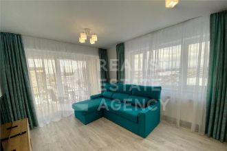 Apartament cu 2 camere decomandat in Tractorul