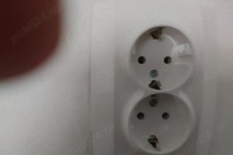 Vind teren intravilan ,8700m destinat constructiilor industriale si casa locuibila cu toate utilitat