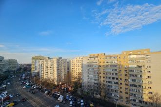 Apartament cu 3 camere semidecomandat in Pantelimon