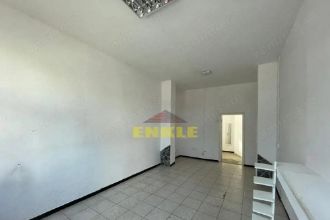 De inchiriat spatiu comercial, zona Primaverii.