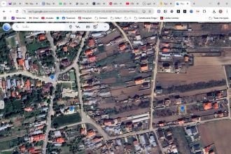 Teren intravilan.Utilități - gaze, curent electric la poartă.