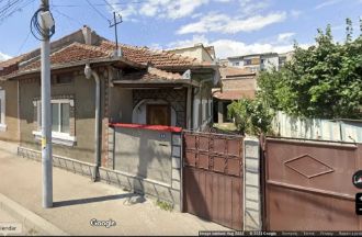 Casa din caramida, 5 camere Drobeta Turnu Severin, zona lini?tita