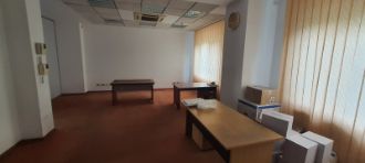Spatiu comercial, 400 mp in Lizeanu