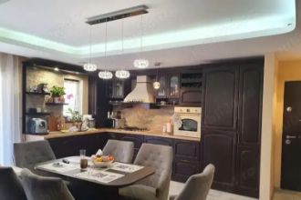 Apartament Untold