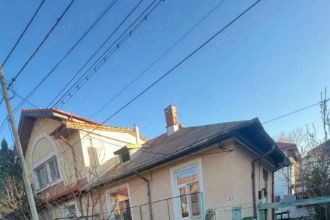 Okazie Vind casa 4 camere Regie ,curte167mp la 157000 E