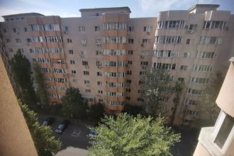 Apartament cu 4 camere decomandat in Nerva Traian