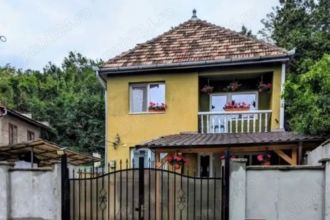Casa de vanzare in Oravi?a