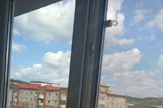 Proprietar inchiriez apartament 160