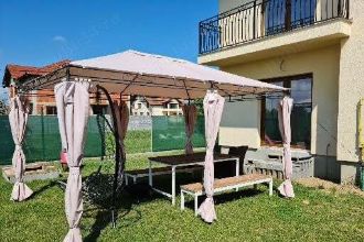 casa noua schimb cu apartament si diferenta