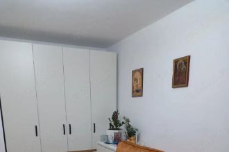 Apartament cu o camera de vanzare, et.2