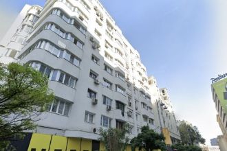 Apartament cu 3 camere decomandat in Calea Victoriei