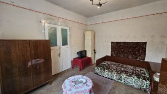 Casa individuala cu 2 camere in Central