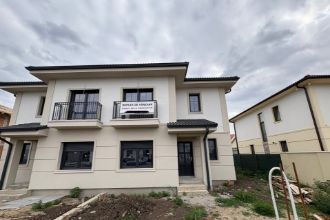 Duplex cu 5 camere in Dumbravita