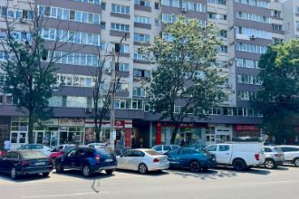 Spatiu comercial, 80 mp in Militari