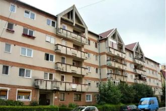 proprietar ofer spre inchiriere apartament 2 camere