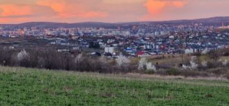 Teren Constructii intravilan de 26000 mp, in Visan