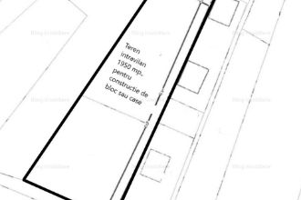 Teren intravilan in suprafata de 1950 mp, pretabil investitie, zona Campului