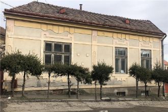 Vand casa in municipiul Reghin, str.Gheorghe Doja, nr.29