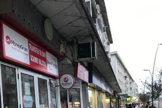 Proprietar- inchiriez spatiu ultracentral in Bacau