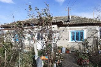 De vanzare - casa ?i teren intravilan !!!
