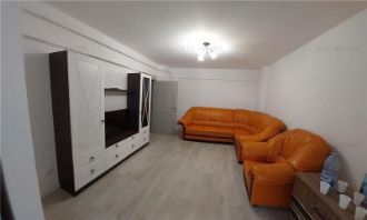 Apartament 3 Camere Decomandat, Pacurari - 450 euro