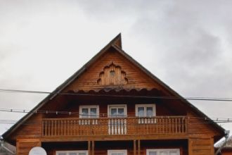 Casa comuna Rozavlea