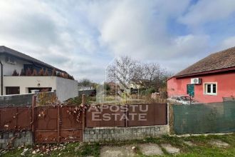 Teren Constructii intravilan de 432 mp, in Plopi