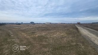 Teren Constructii intravilan de 1096 mp, in Giroc