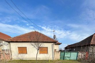 Casa de vanzare in Livada