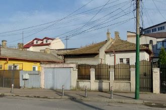 EXCLUSIVITATE Proprietate - 2 familii in zona Victoria-Giorginio