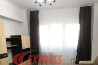 Apartament cu 3 camere semidecomandat in Dristor