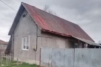 Casa de vanzare