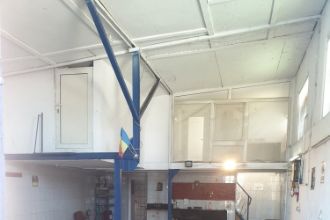 Inchiriez spatiu