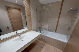 Apartament cu 2 camere decomandat in Splaiul Unirii