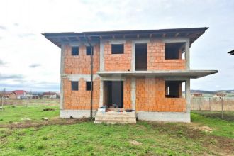Proiect in executie ! Casa 120 mp utili, teren 460 mp, Jucu