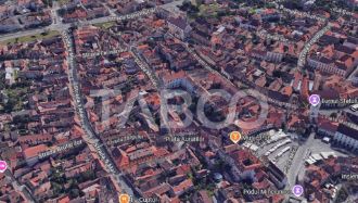 Spatiu comercial de inchiriat 500 mpu curte privata vitrina