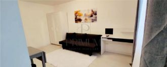 Dambovita, 1 camera, RENOVAT, etaj intermediar, aproape de p